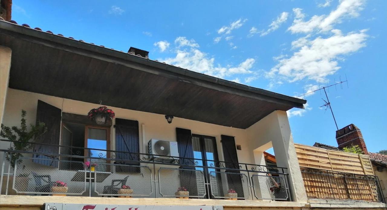 Les Farios Avec Terrasse Apartment Sarlat-la-Caneda Exterior photo